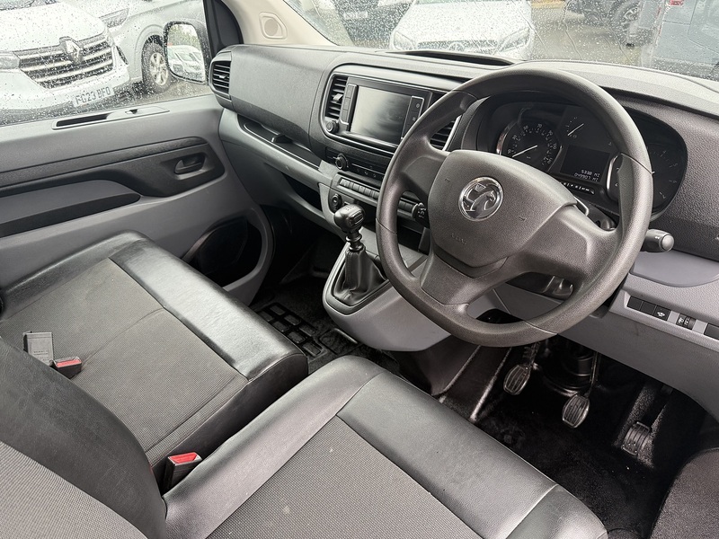 Vauxhall 1.5 Turbo D 2900 Dynamic Panel Van 6dr Diesel Manual L2 H1 Euro 6 (s/s) (100 ps)