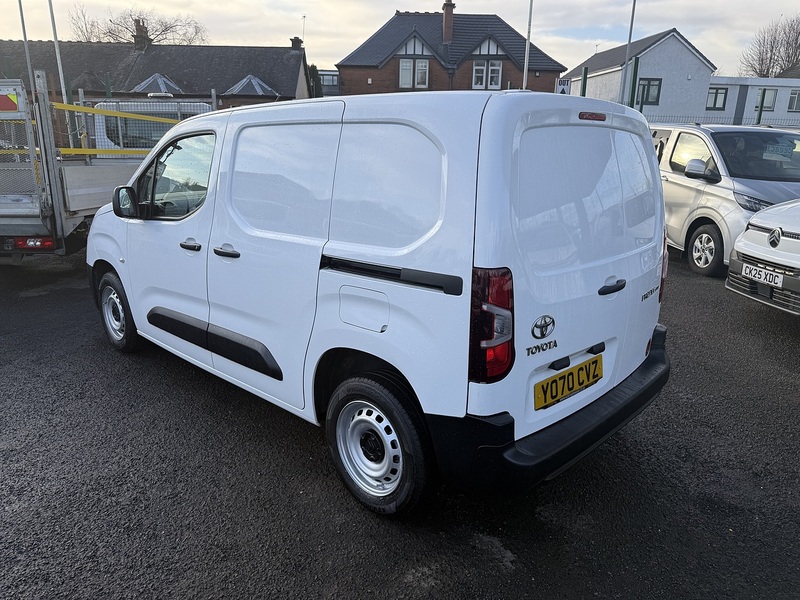 Toyota 1.5 BlueHDi Active Short Panel Van 5dr Diesel Manual SWB Euro 6 (75 bhp)