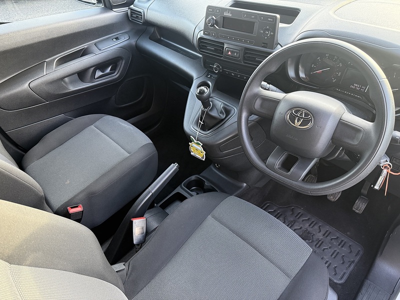 Toyota 1.5 BlueHDi Active Short Panel Van 5dr Diesel Manual SWB Euro 6 (75 bhp)