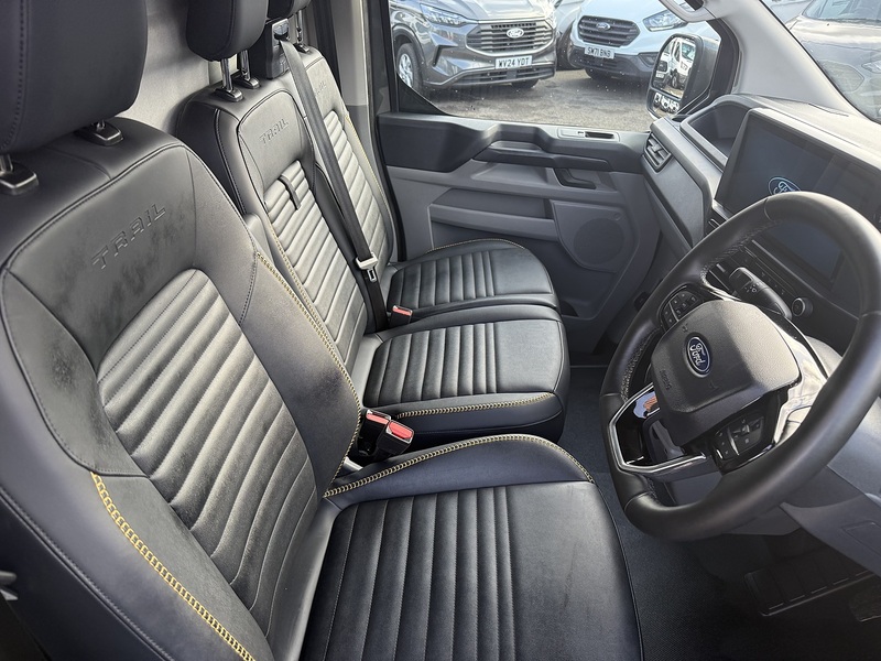 Ford 2.0 320 EcoBlue Trail Panel Van 5dr Diesel Manual L1 H1 Euro 6 (s/s) (136 ps)