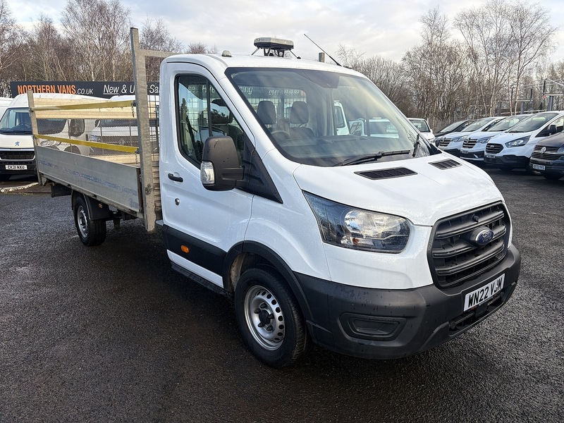 Ford 2.0 350 EcoBlue HD Leader Chassis Cab 2dr Diesel Manual RWD L4 Euro 6 (s/s) (DRW) (130 ps)