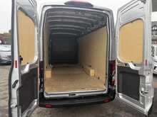 Ford Transit 350 EcoBlue MHEV Limited 