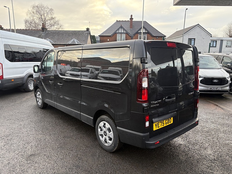 Renault 2.0 dCi Blue LL30 Advance Panel Van 5dr Diesel Manual L2 H1 Euro 6 (s/s) (130 ps)