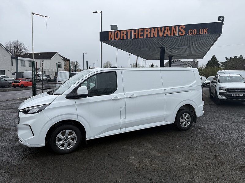 Ford 2.0 320 EcoBlue Limited Panel Van 5dr Diesel Manual L2 H1 Euro 6 (s/s) (136 ps)