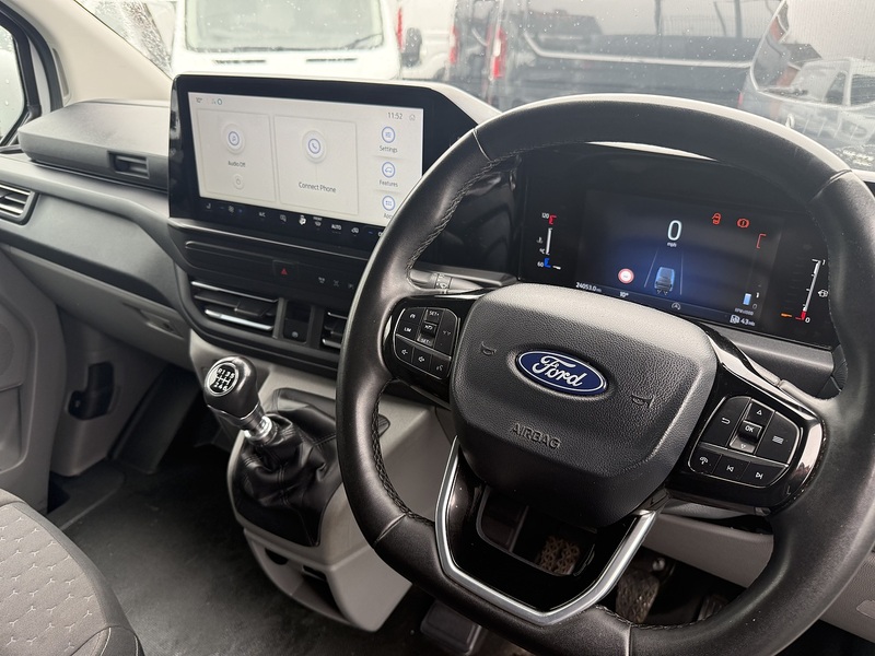 Ford 2.0 320 EcoBlue Limited Panel Van 5dr Diesel Manual L2 H1 Euro 6 (s/s) (136 ps)