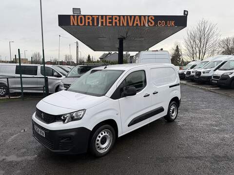 1.5 BlueHDi 1000 Professional Premium + Standard Panel Van 5dr Diesel Manual SWB Euro 6 (s/s) (100 bhp)