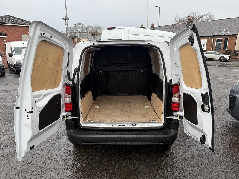 Peugeot 1.5 BlueHDi 1000 Professional Premium + Standard Panel Van 5dr Diesel Manual SWB Euro 6 (s/s) (100 bhp)