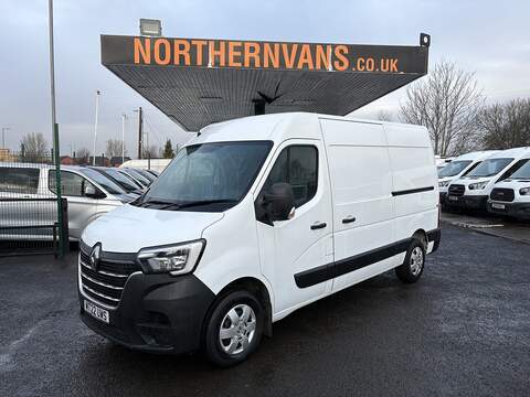 2.3 dCi ENERGY 35 Business+ Panel Van 5dr Diesel Manual FWD MWB Medium Roof Euro 6 (s/s) (150 bhp)