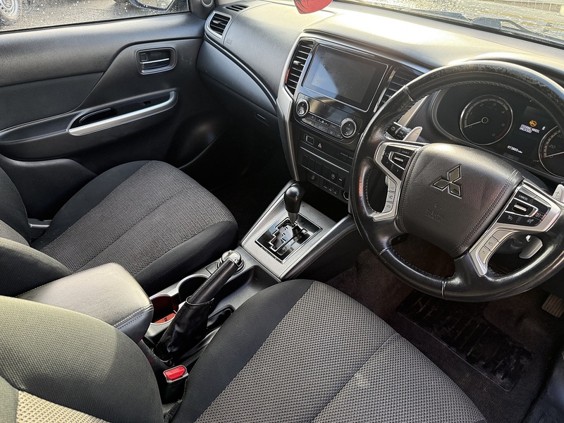 Mitsubishi 2.2 DI-D DC Warrior Pickup Double Cab 4dr Diesel Auto 4WD Euro 6 (s/s) (150 ps)