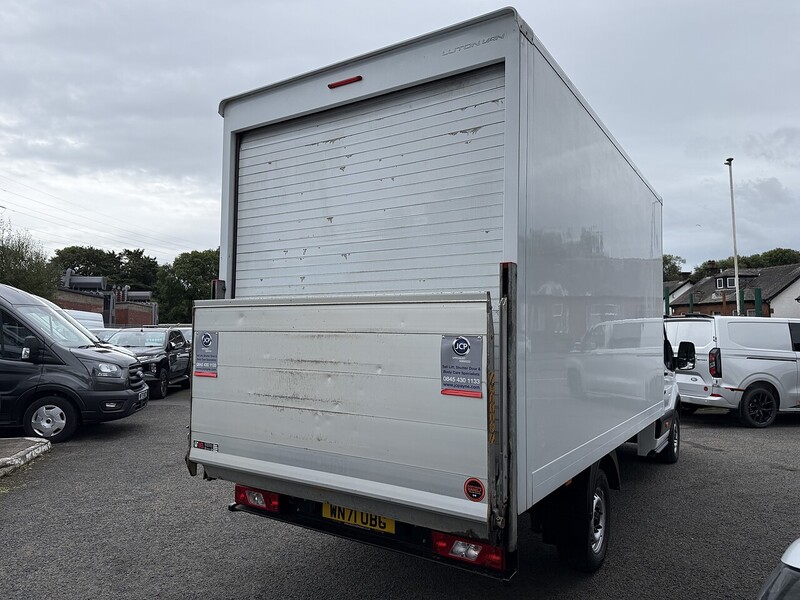Ford 2.0 350 EcoBlue HD Leader Chassis Cab 2dr Diesel Manual RWD L4 Euro 6 (s/s) (DRW) (130 ps)