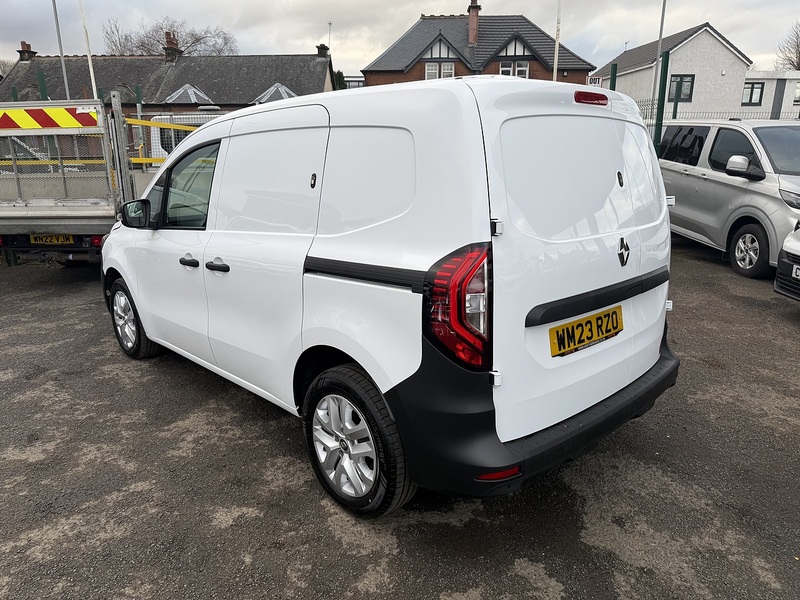 Renault 1.5 dCi Blue ENERGY ML19 Advance Panel Van 6dr Diesel Manual MWB Euro 6 (s/s) (95 ps)