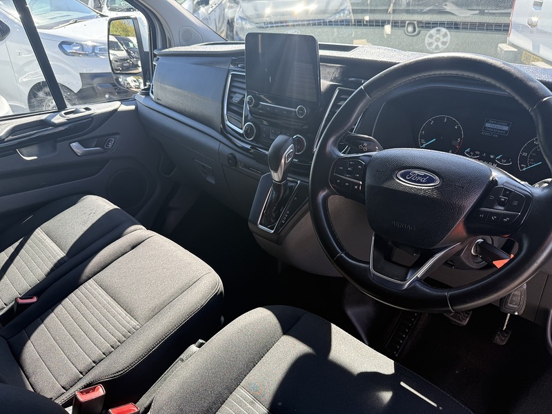 Ford 2.0 320 EcoBlue Limited Crew Van Double Cab 5dr Diesel Auto L1 H1 Euro 6 (170 ps)