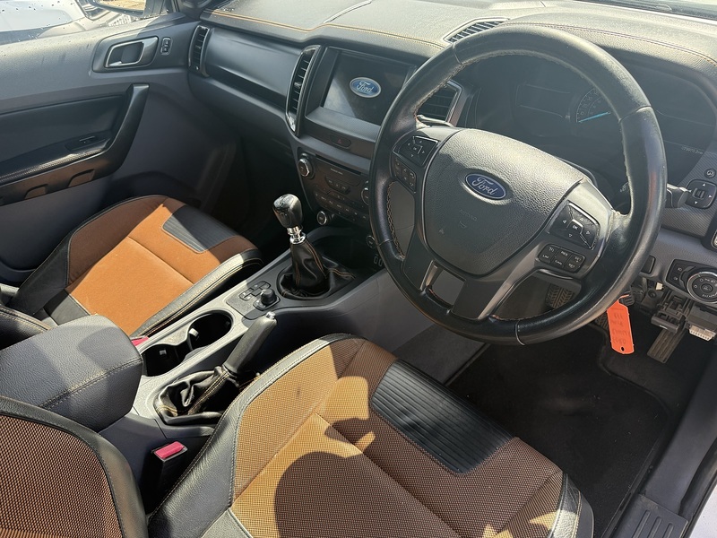 Ford 3.2 TDCi Wildtrak Pickup Double Cab 4dr Diesel Manual 4WD Euro 5 (s/s) (200 ps)