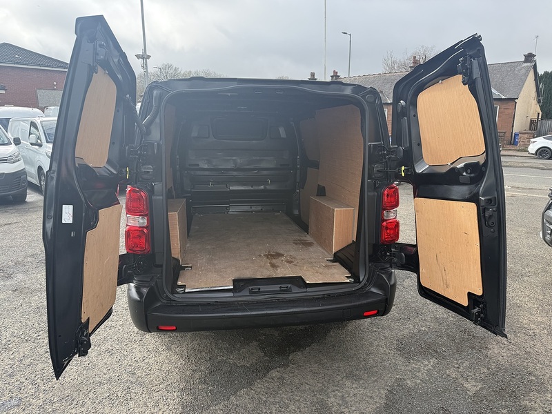 Citroen 1.5 BlueHDi 1000 Enterprise Pro XL Panel Van 6dr Diesel Manual FWD 3 Euro 6 (s/s) (100 ps)