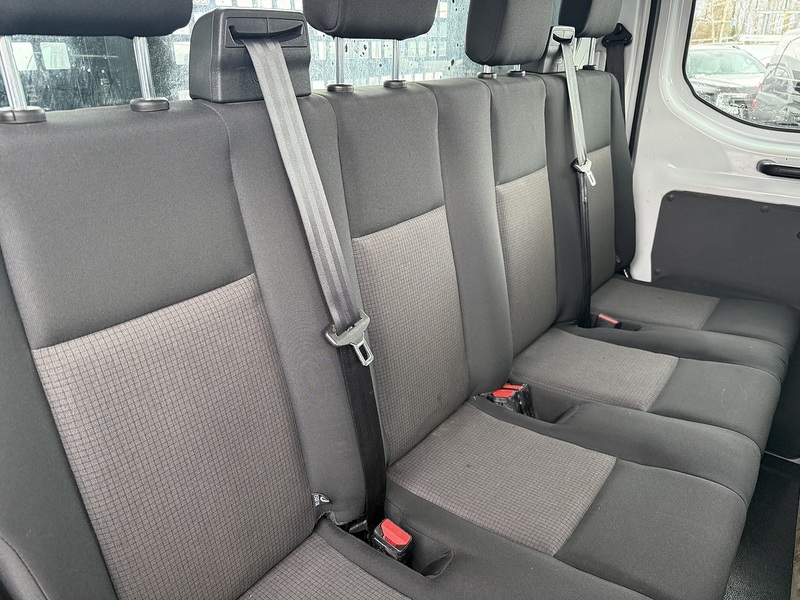Ford 2.0 350 EcoBlue Leader Chassis Double Cab 4dr Diesel Manual RWD L3 Euro 6 (s/s) (130 ps)