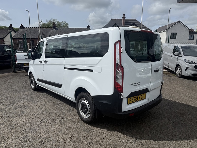 Ford 2.0 320 EcoBlue Leader Kombi Double Cab 5dr Diesel Manual L2 H1 Euro 6 (s/s) (130 ps)