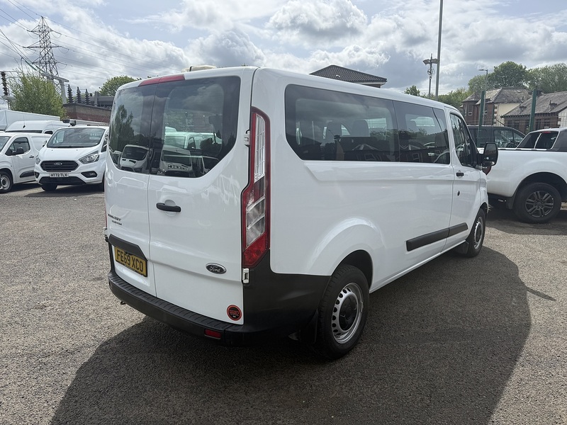 Ford 2.0 320 EcoBlue Leader Kombi Double Cab 5dr Diesel Manual L2 H1 Euro 6 (s/s) (130 ps)