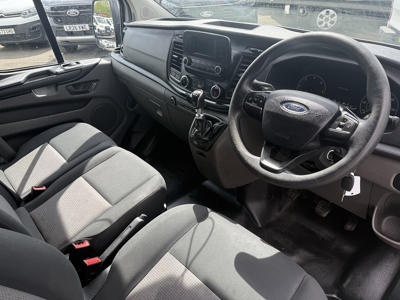 Ford 2.0 320 EcoBlue Leader Kombi Double Cab 5dr Diesel Manual L2 H1 Euro 6 (s/s) (130 ps)