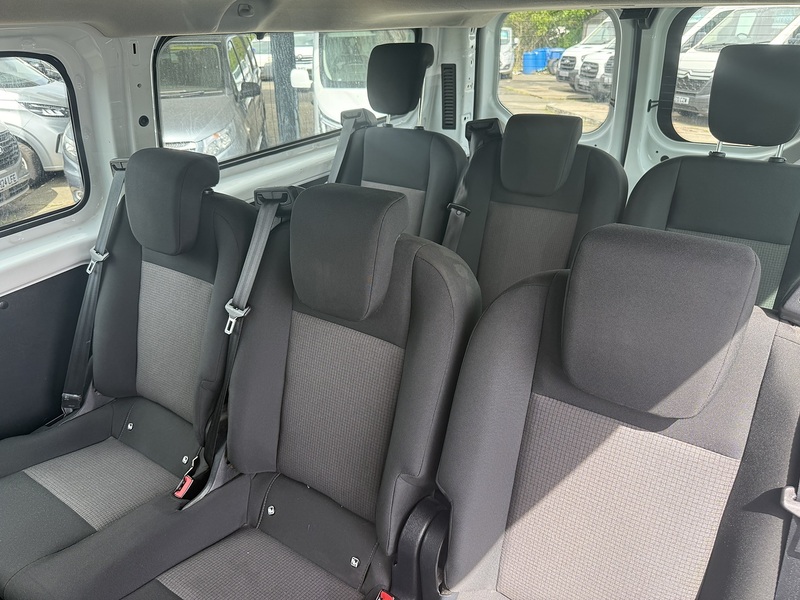 Ford 2.0 320 EcoBlue Leader Kombi Double Cab 5dr Diesel Manual L2 H1 Euro 6 (s/s) (130 ps)