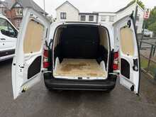 Peugeot Partner BlueHDi 1000 Professional Premium +