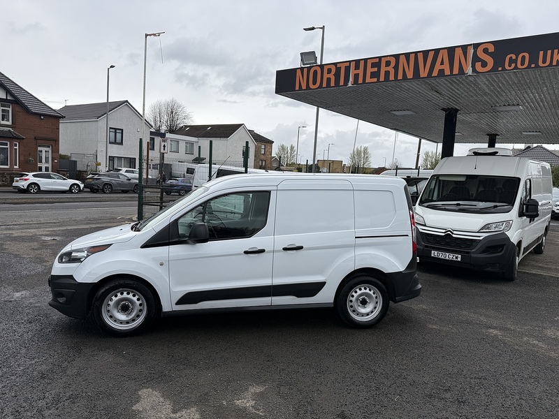 Ford 1.5 TDCi 200 Panel Van 5dr Diesel Manual L1 H1 (120 g/km, 74 bhp)