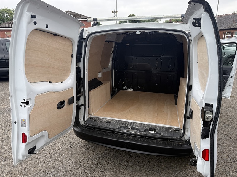 Renault 1.5 dCi ML19 Business Panel Van 5dr Diesel Manual MWB Euro 5 (75 ps)