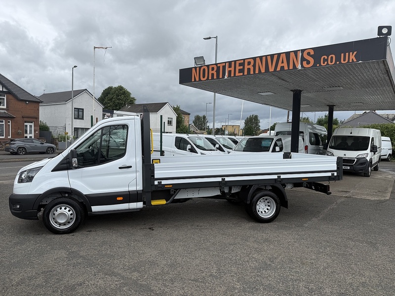 Ford 2.0 350 EcoBlue Leader Chassis Cab 2dr Diesel Manual RWD L4 Euro 6 (s/s) (130 ps)