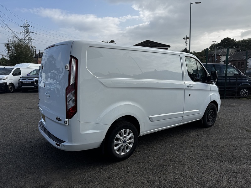Ford 2.0 300 EcoBlue Limited Panel Van 5dr Diesel Manual L1 H1 Euro 6 (s/s) (130 ps)