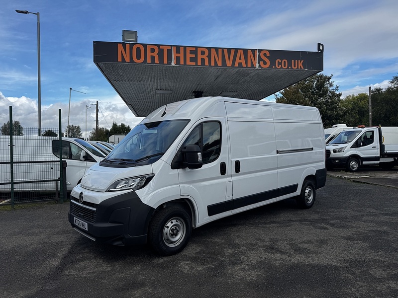 Vauxhall 2.2 CDTi 3500 BiTurbo Prime Panel Van 5dr Diesel Manual L3 H2 Euro 6 (s/s) (140 ps)