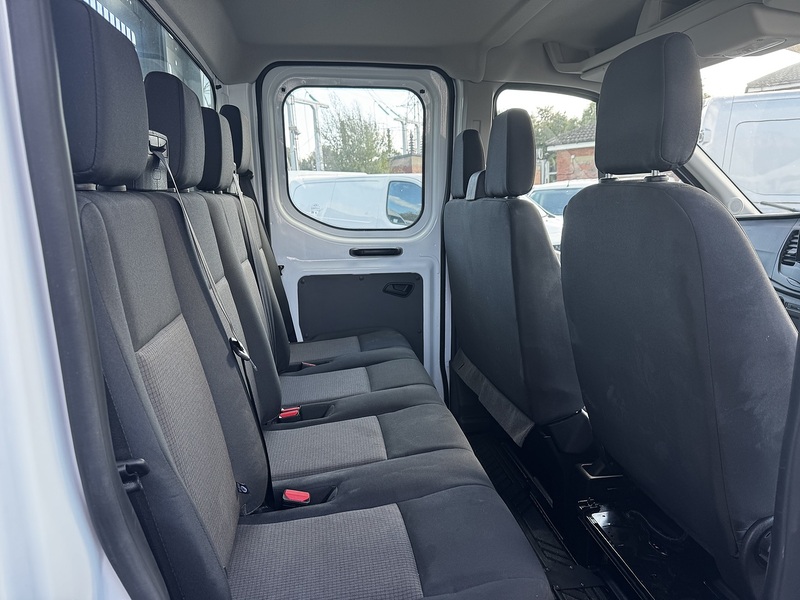 Ford 2.0 350 EcoBlue Leader Chassis Double Cab 4dr Diesel Manual RWD L3 Euro 6 (s/s) (130 ps)
