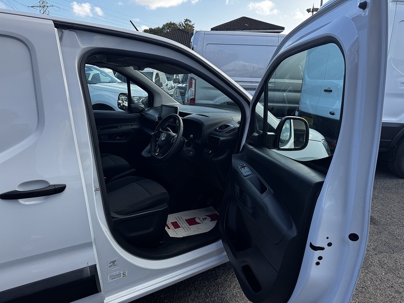 Vauxhall 1.5 Turbo D 2300 Prime Panel Van 6dr Diesel Manual L2 H1 Euro 6 (s/s) (100 ps)