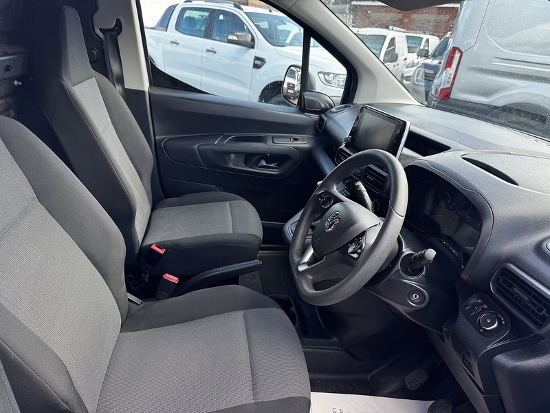 Vauxhall 1.5 Turbo D 2300 Prime Panel Van 6dr Diesel Manual L2 H1 Euro 6 (s/s) (100 ps)