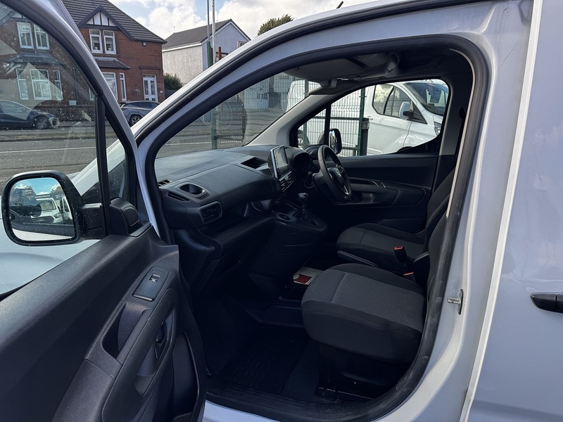 Vauxhall 1.5 Turbo D 2300 Prime Panel Van 6dr Diesel Manual L2 H1 Euro 6 (s/s) (100 ps)