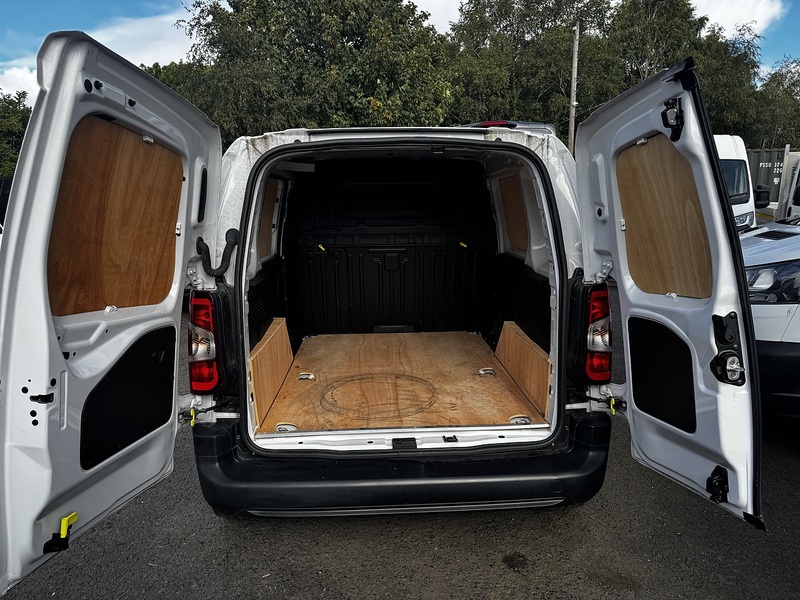 Citroen 1.5 BlueHDi 1000 Enterprise Edition M Panel Van 5dr Diesel Manual SWB Euro 6 (s/s) (100 ps)