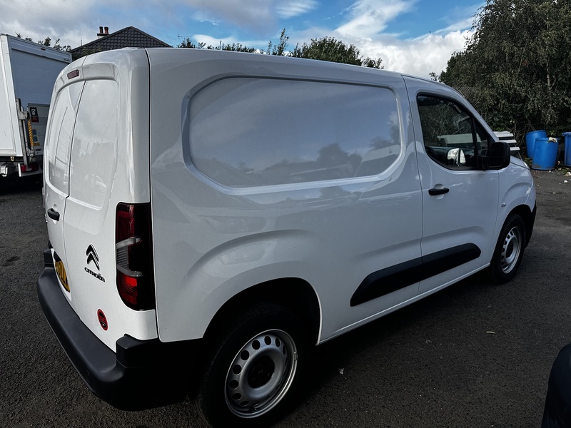 Citroen 1.5 BlueHDi 1000 Enterprise Edition M Panel Van 5dr Diesel Manual SWB Euro 6 (s/s) (100 ps)