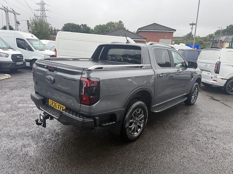 Ford 2.0 TD EcoBlue Wildtrak Pickup Double Cab 4dr Diesel Auto 4WD Euro 6 (s/s) (205 ps)