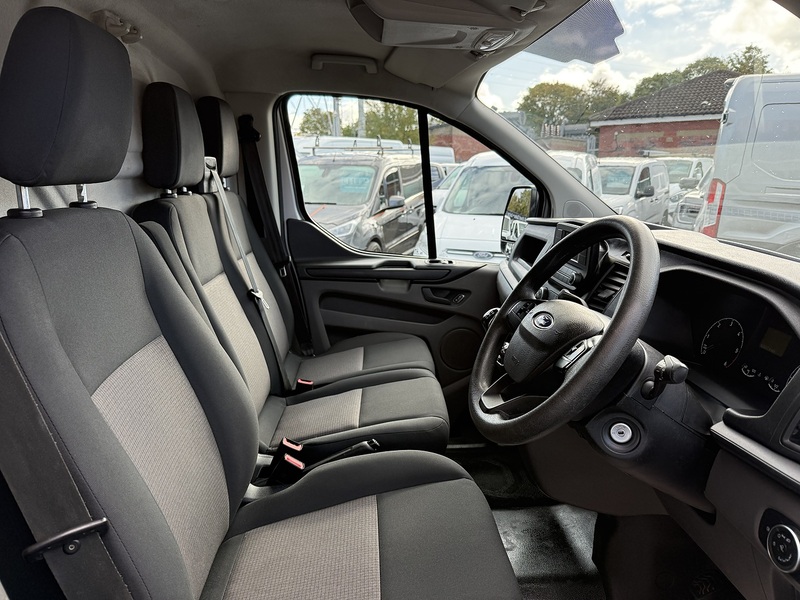 Ford 2.0 280 EcoBlue Leader Panel Van 5dr Diesel Manual L1 H1 Euro 6 (s/s) (105 ps)