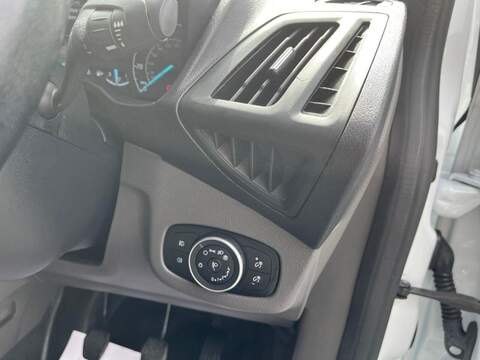FORD TRANSIT CONNECT 1.5 200 EcoBlue Limited Panel Van 5dr Diesel Manual L1 Euro 6 (s/s) (120 ps) Panel Van - U14849