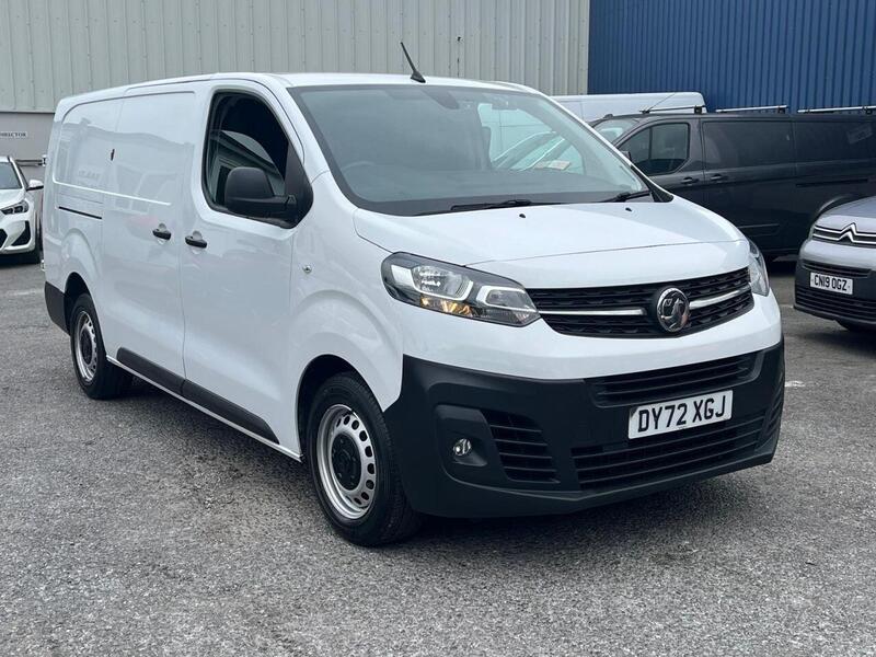 VAUXHALL VIVARO 1.5 Turbo D 2900 Dynamic Panel Van 6dr Diesel Manual L2 H1 Euro 6 (s/s) (100 ps) - U14899