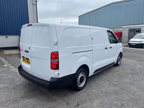 VAUXHALL VIVARO 1.5 Turbo D 2900 Dynamic Panel Van 6dr Diesel Manual L2 H1 Euro 6 (s/s) (100 ps) - U14899