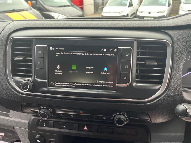 VAUXHALL VIVARO 1.5 Turbo D 2900 Dynamic Panel Van 6dr Diesel Manual L2 H1 Euro 6 (s/s) (100 ps) - U14899
