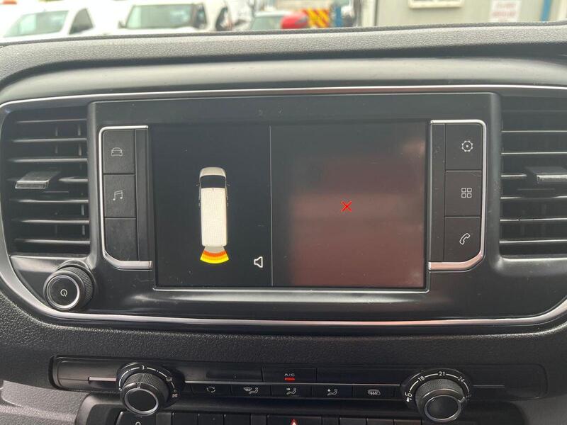 VAUXHALL VIVARO 1.5 Turbo D 2900 Dynamic Panel Van 6dr Diesel Manual L2 H1 Euro 6 (s/s) (100 ps) - U14899