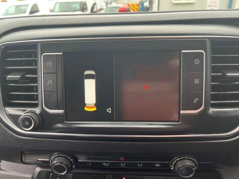 VAUXHALL VIVARO 1.5 Turbo D 2900 Dynamic Panel Van 6dr Diesel Manual L2 H1 Euro 6 (s/s) (100 ps) - U14899