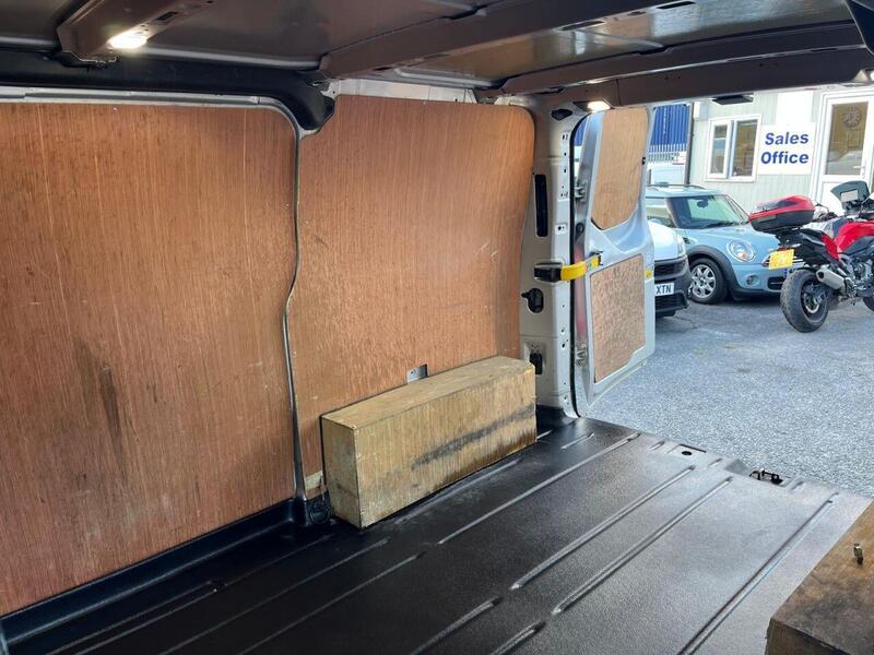 FORD TRANSIT CUSTOM 2.0 280 EcoBlue Limited Panel Van 5dr Diesel Manual L1 H1 Euro 6 (s/s) (130 ps) - U14902