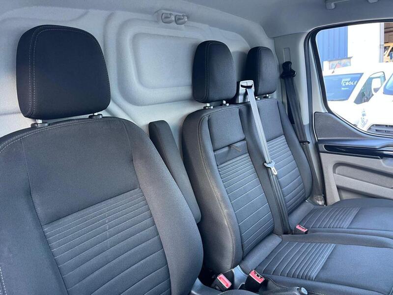 FORD TRANSIT CUSTOM 2.0 280 EcoBlue Limited Panel Van 5dr Diesel Manual L1 H1 Euro 6 (s/s) (130 ps) - U14902