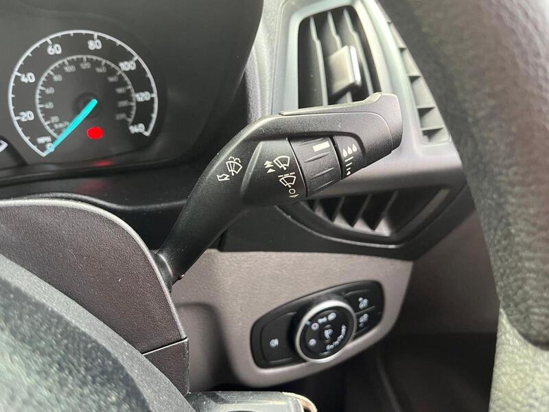 FORD TRANSIT CONNECT 1.5 200 EcoBlue Leader Panel Van 5dr Diesel Manual L1 Euro 6 (s/s) (100 ps) - U14936