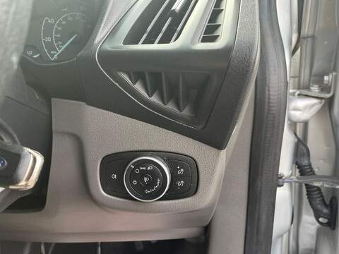 FORD TRANSIT CONNECT 1.5 200 EcoBlue Leader Panel Van 5dr Diesel Manual L1 Euro 6 (s/s) (100 ps) - U14936