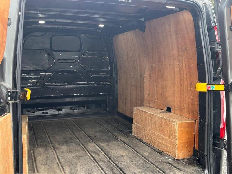 FORD TRANSIT CUSTOM 2.0 280 EcoBlue Limited Panel Van 5dr Diesel Manual L1 H1 Euro 6 (s/s) (130 ps) - U14985
