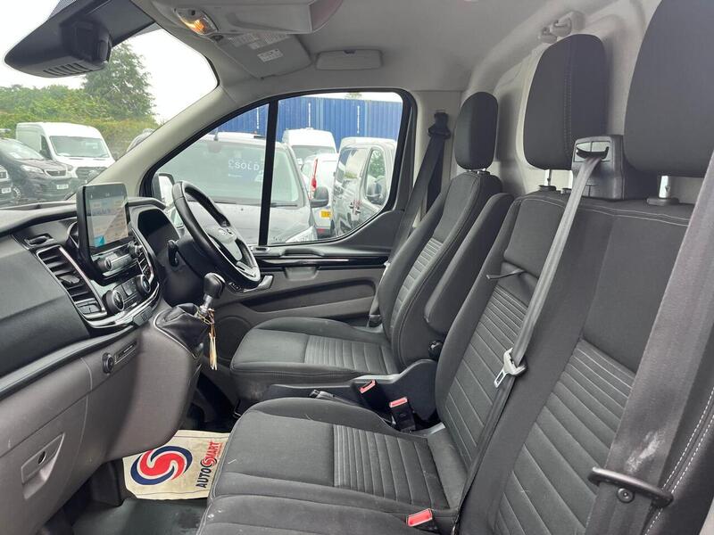 Ford Transit Custom 300 EcoBlue Limited - U14990
