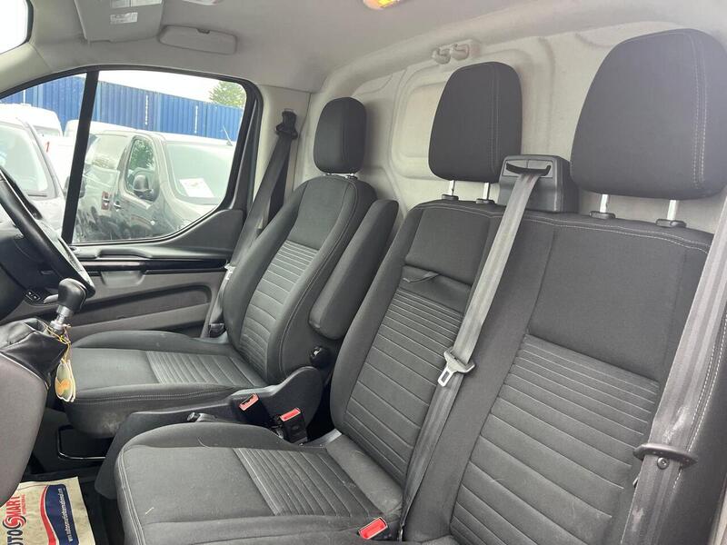 Ford Transit Custom 300 EcoBlue Limited - U14990